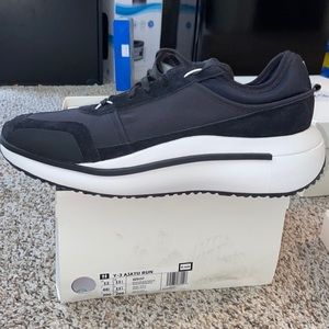 Brand new Y-3 Ajatu run. Size 12